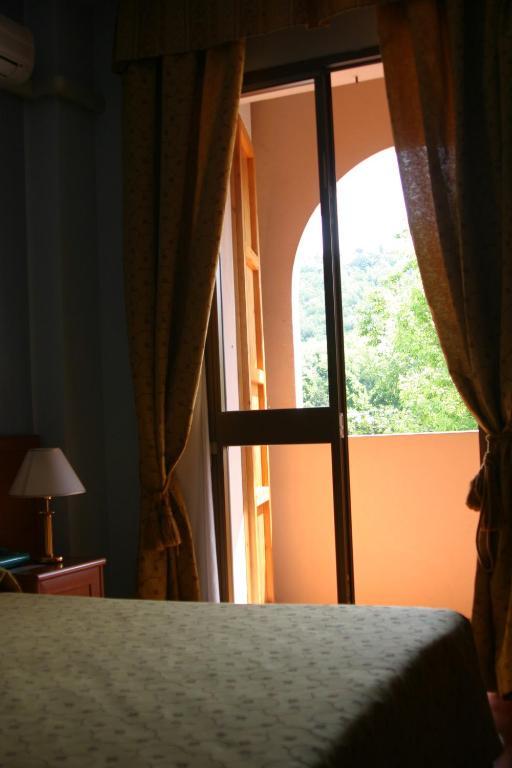 Hotel Missirini Fratta Terme Habitación foto